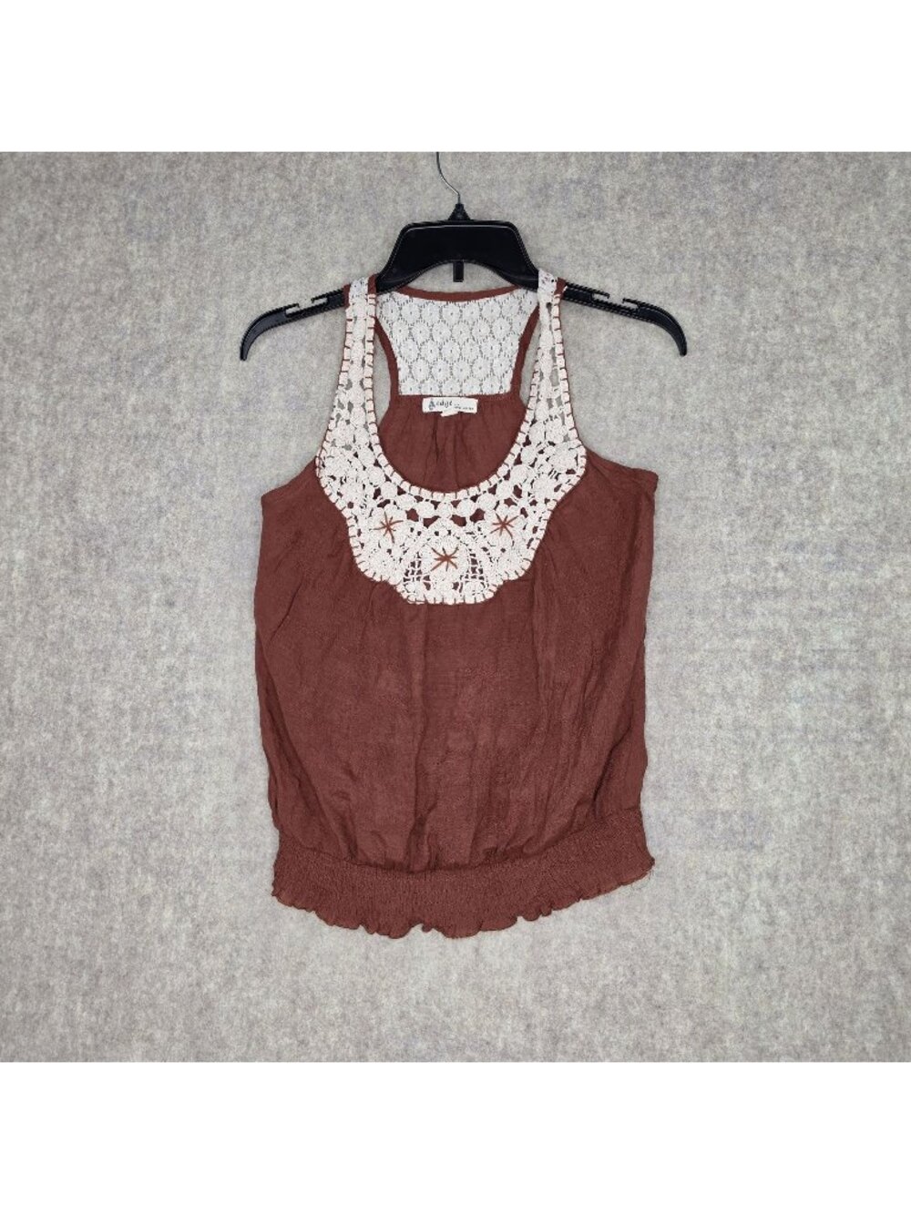 Edge Women's Crochet Neckline Rust Tank Top Size Small Rayon/Nylon Blend